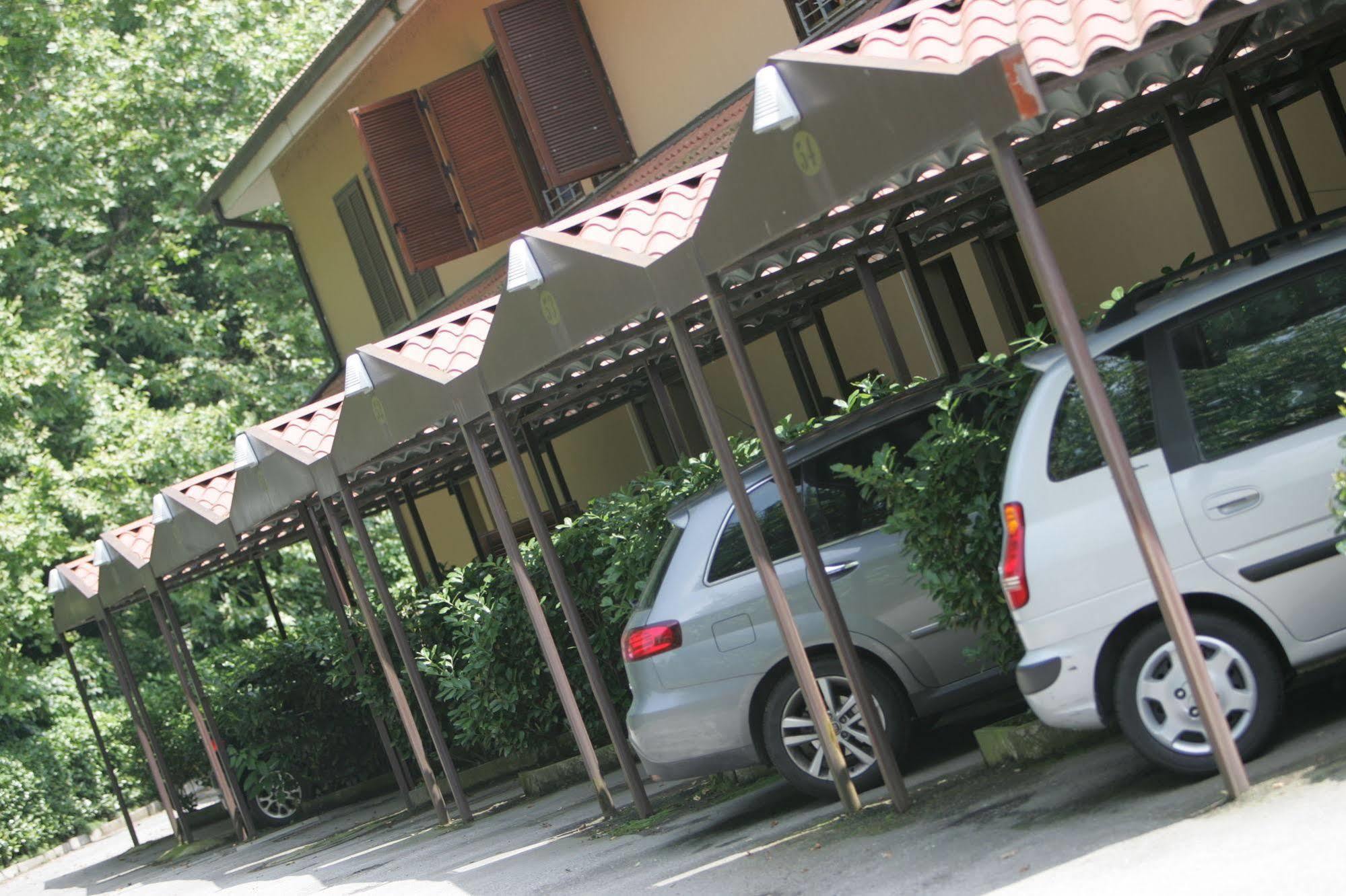 Ranch Hotel
